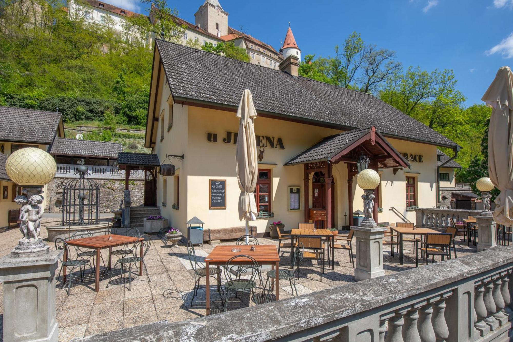 Resort U Jelena Křivoklát Eksteriør bilde